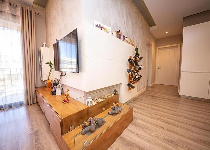 Milestone Deluxe * 地拉那