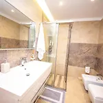 Milestone Deluxe Tirana