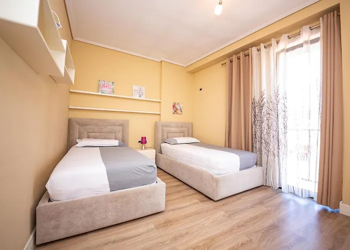 Apartment Milestone Deluxe