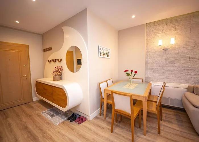 Apartment Milestone Deluxe